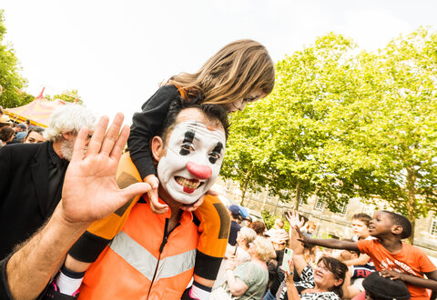 Tres grand conseil mondial des clowns